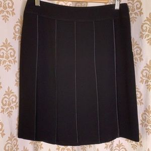 Per Se by Carlisle knee length black pleated skirt 8